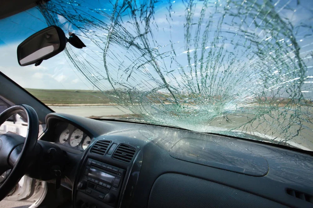shattered front windshield