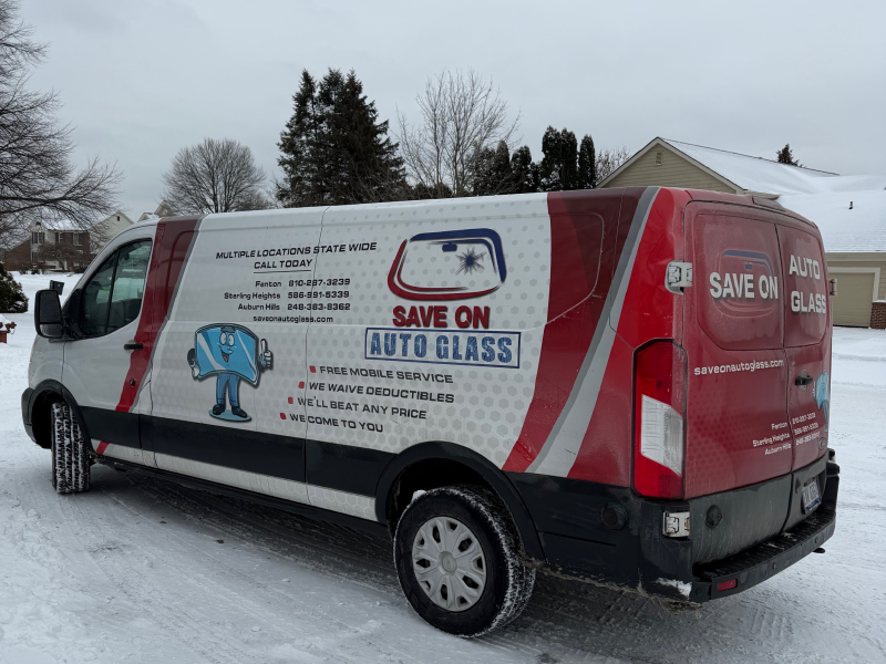 Mobile windshield replacement